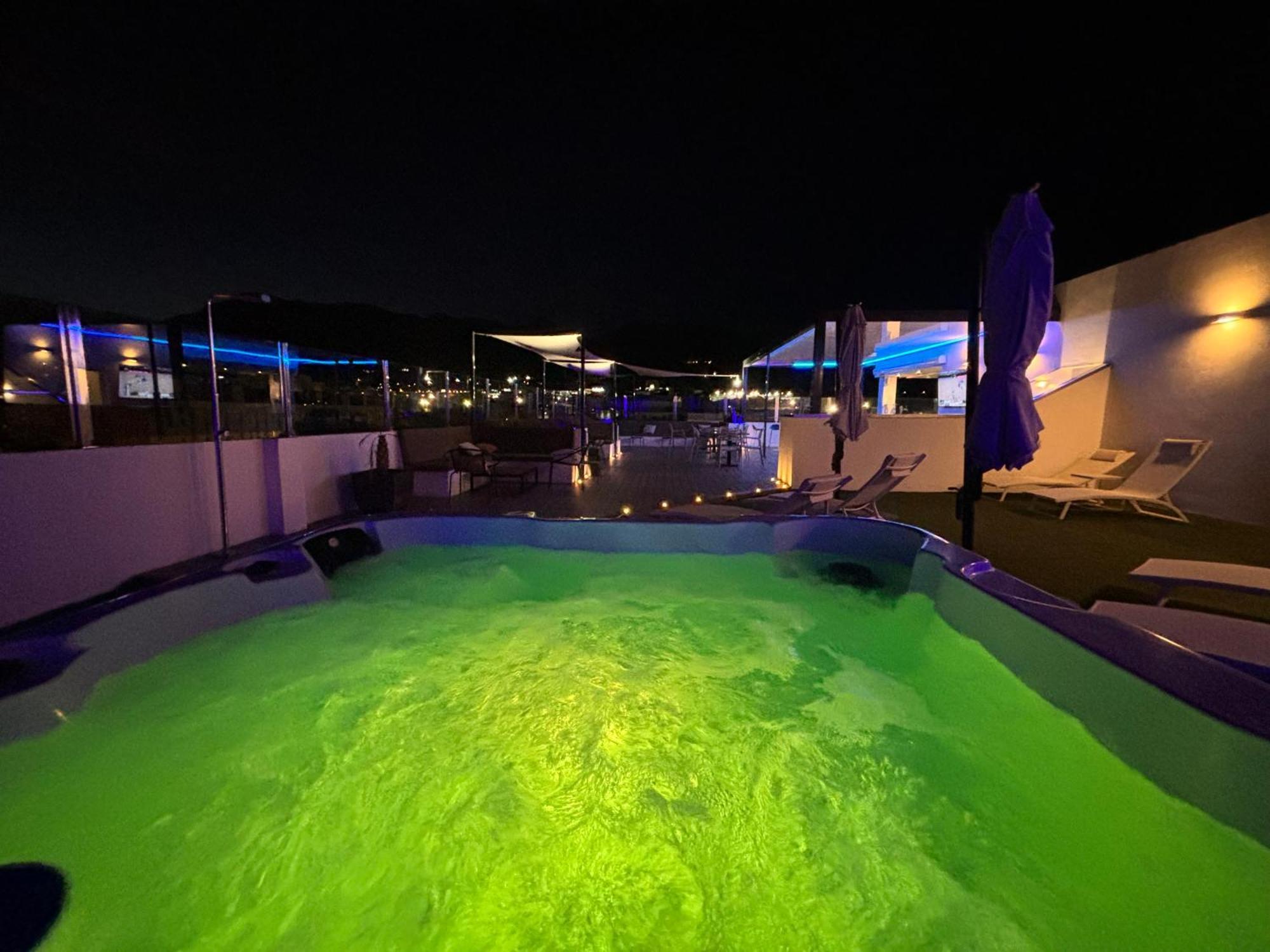 Daos Hotel 3*